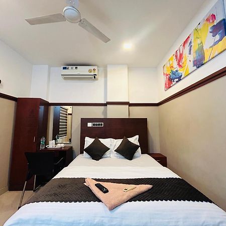 Rio Rooms Medical College Kozhikode Exterior foto