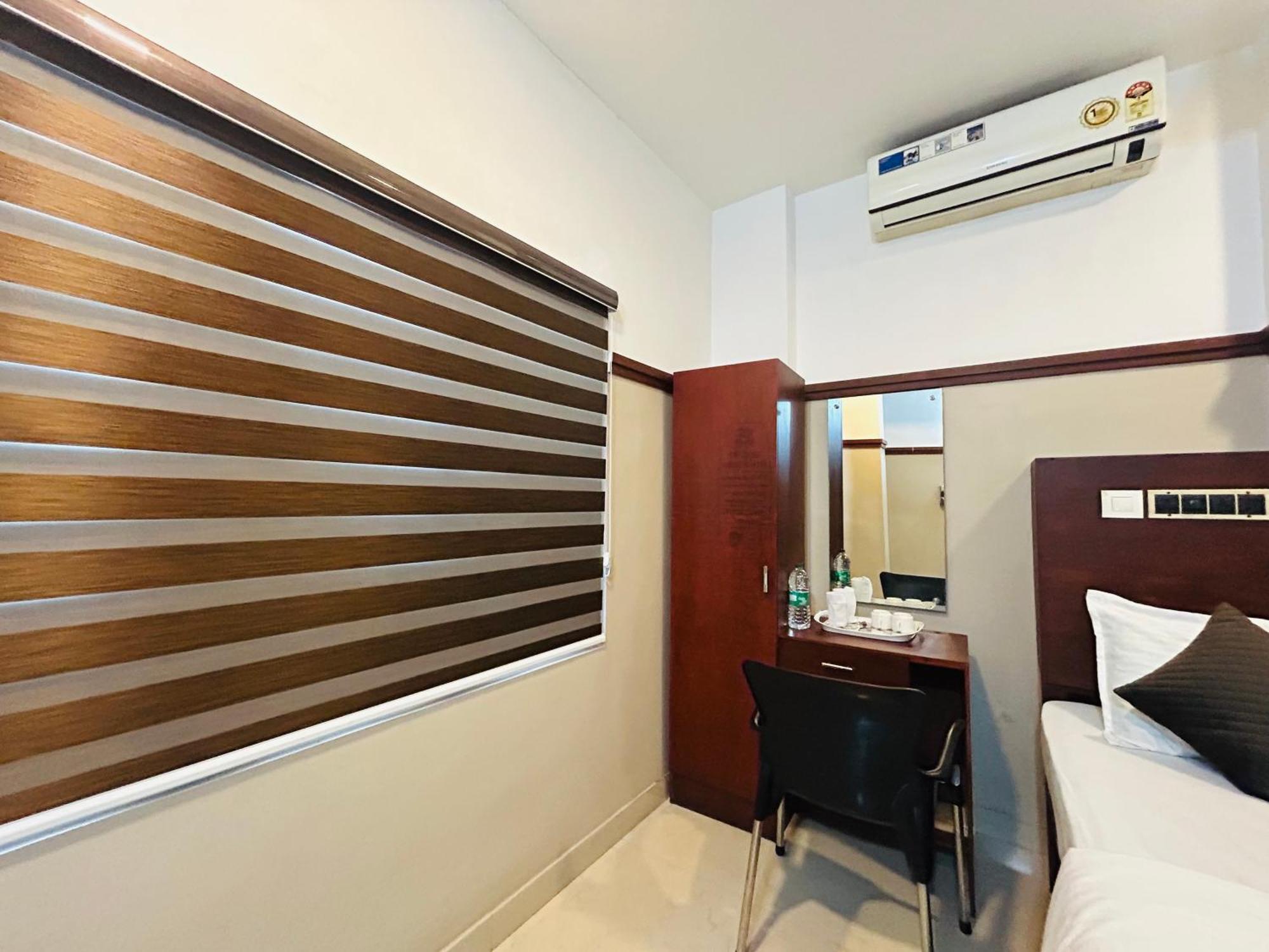 Rio Rooms Medical College Kozhikode Exterior foto